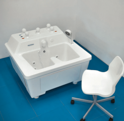 Стул для камерных ванн от компании Физиотехника (версия 2020 г.)
