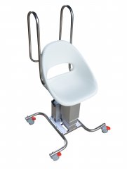 Медицинский подъемник для камерных ванн представляет собой мобильную, компактную конструкцию с электрическим приводом